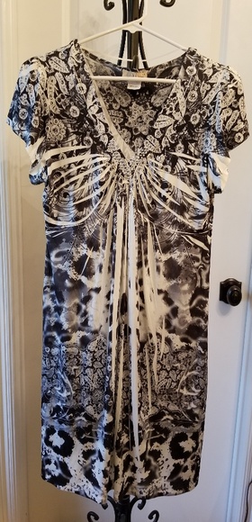 b. friends Dresses & Skirts - Black, gray, and white, tie-dye dress.